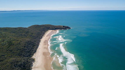 Obraz premium Aerial shot of beach around Noosa