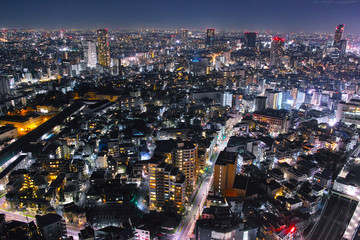 東京のビジネス街の夜景