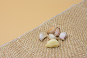 Fresh garlic on rustic wood