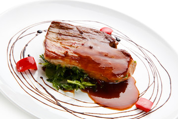 Fillet mignon with chocolate