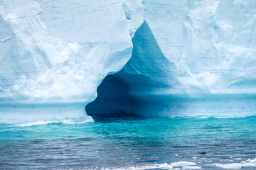 Fototapeta na wymiar Antarctica - Antarctic Peninsula - Tabular Iceberg in Bransfield Strait