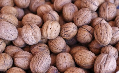  walnuts