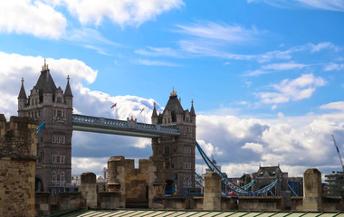Fototapeta na wymiar The Tower Bridge in London in a beautiful summer day, England, United Kingdom.