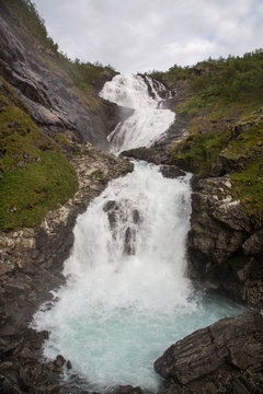 Kjosfossen waterfall Flamsbana © Kartouchken