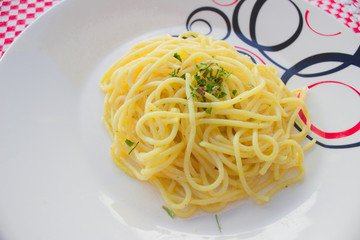 homemade spaghetti with chive close up