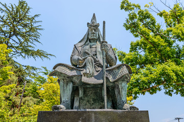 Fototapeta premium 米沢城址 上杉謙信像