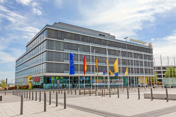 Trade fair Stuttgart, administrative building - obrazy, fototapety, plakaty