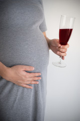 Pregnant Drinking Red Wine