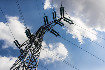 High voltage transmission lines