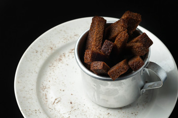 snack to beer on a large wooden plate with the sauce
