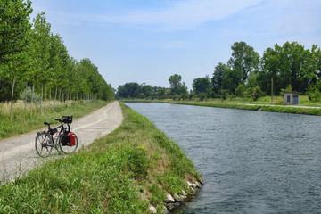 Canal Bacchelli (Cremona, Lombardy, Italy)