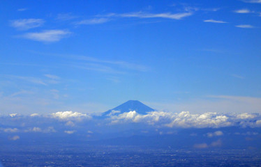 Fototapeta na wymiar 空から見た富士山