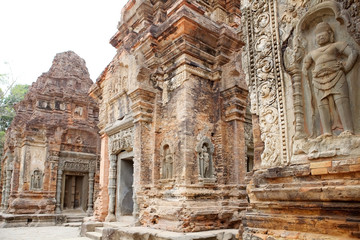 Preah Ko temple ruins