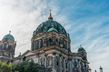 Fototapeta na wymiar HDR Picture of berlin dome