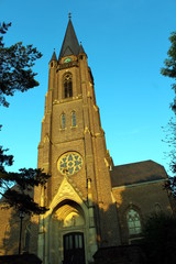 St. Maria Magdalena in Endenich im Sommer