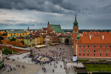 Naklejka premium Castle square on the old town Warsaw, Poland