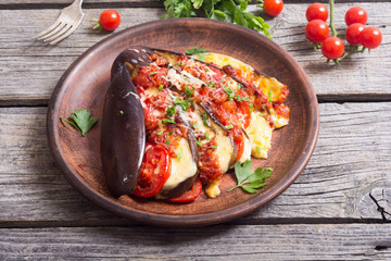 Baked eggplant with tomato