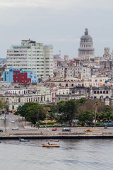 Naklejka premium Skyline of Havana with National Capitol, Cuba
