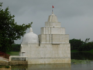 tample