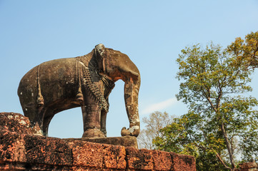 Fototapeta na wymiar Elephant statue in Angkor Wat,Cambodia.