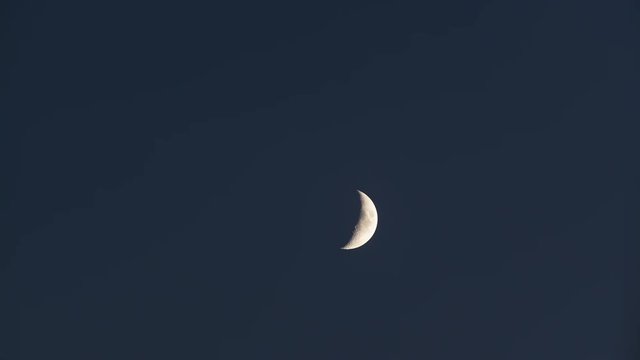Crescent moon at night sky, moonlight 4K ProRes HQ codec