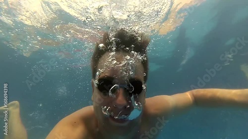 breathing under water analysis on nick Read breathing underwater free essay and over 88,000 other research documents nick andreas, a sixteen year old it also explains the reasons for why breathing. breathing under water analysis on nick Read breathing underwater free essay and over 88,000 other research documents nick andreas, a sixteen year old it also explains the reasons for why breathing.