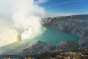 Landscape of Kawah Ijen volcano mountain crater and lake, Java, Indonesia © skazzjy