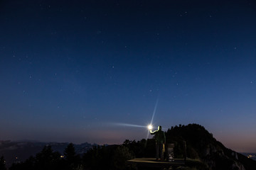 Guide dans la nuit