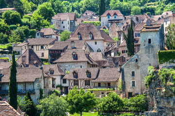 Saint Cirq Lapopie. Les toitures du village. Lot. Occitanie