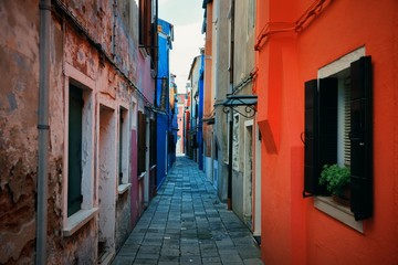 Obraz na płótnie Canvas Colorful Burano street view