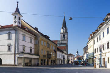 Fototapeta na wymiar Central square in Kranj, with the church of st. Kancijan.