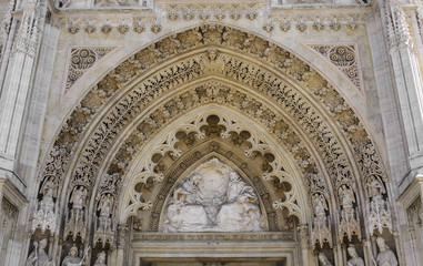 Fretwork on the walls of the cathedral.
