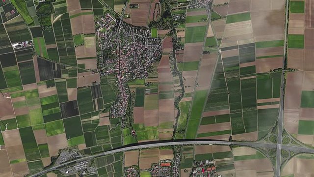 Flug &uuml;ber Worms am Rhein