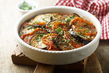 Vegetable bake with tomatoes and eggplants