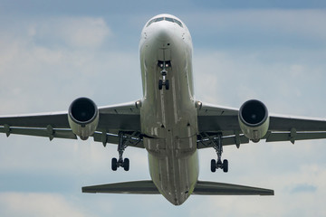 Boeing 767-300ER takeoff