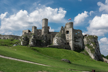 Photography of Ruins Ogrodzieniec Castle at sunny summer day. Poland Ogrodzieniec city