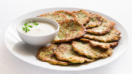 zucchini snack with yogurt dip