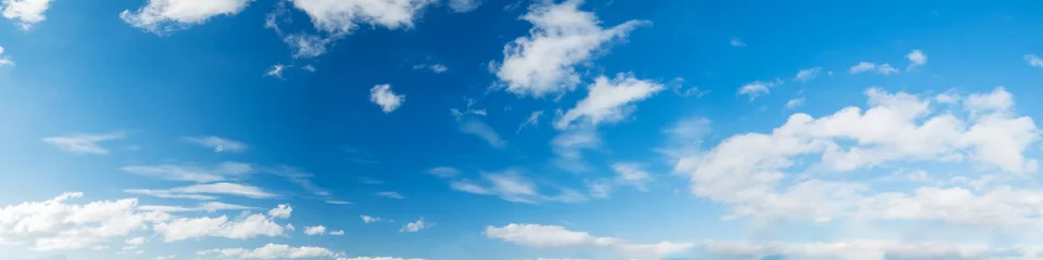 Vibrant color panoramic sky with cloud on a sunny day. Beautiful cirrus cloud. Panorama high resolution photograph. © tanarch