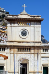 Fototapeta na wymiar Kirche Santa Maria Asunta in Positano