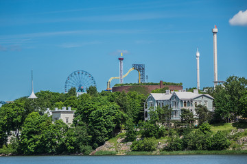 Naklejka premium View of Toolo Bay from Hesperia Park (Hesperian puisto). Hesperia Park is oasis of green in heart of city business area, next to Finnish National Opera. Helsinki, Finland.