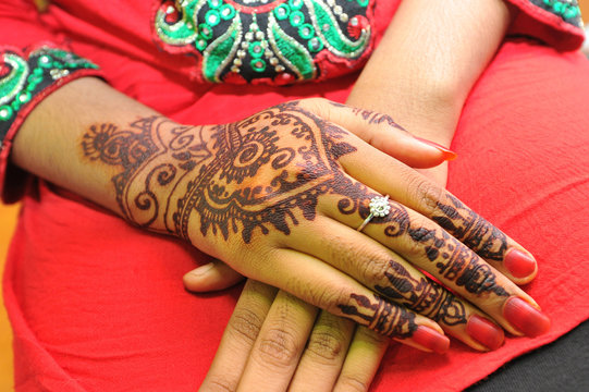Henna mehndi designs 