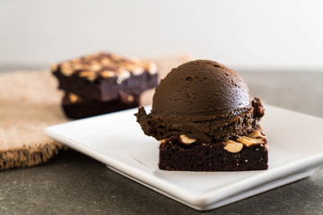 chocolate brownies with chocolate ice cream