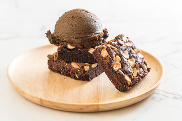 chocolate brownies with chocolate ice cream