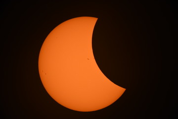 Solar Eclipse 40%