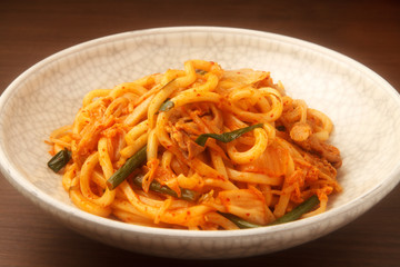 豚キムチ焼きうどん