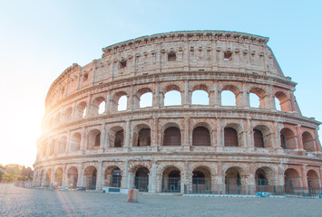Obraz premium Colosseum at sunrise, Rome. Rome best known architecture and landmark