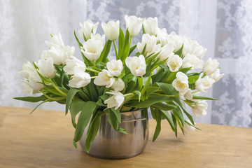 Bouquet of white tulips 