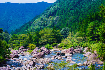 西日本の渓谷・深山の風景