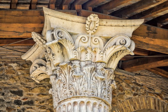 Rom, korinthische S&auml;ule