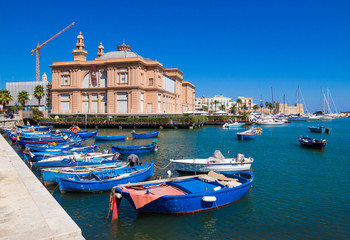 Fototapeta na wymiar Bari, Italy - The capital of Apulia region, a big city on the Adriatic sea, with historic center named Bari Vecchia and the famous waterfront